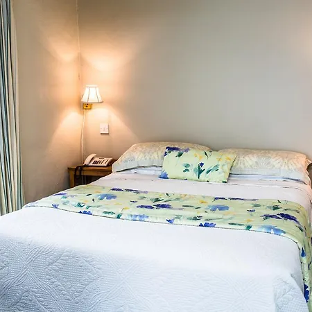 Bed & Breakfast Byrnes Wine Dine *
