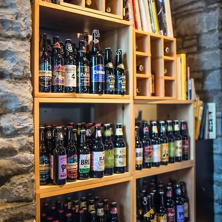 Byrnes Wine Dine Отель типа 