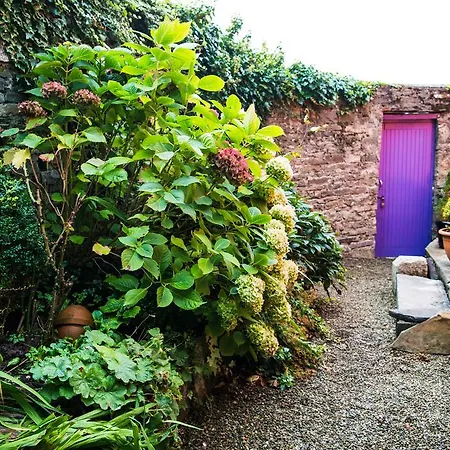 Bed & Breakfast Byrnes Wine Dine *
