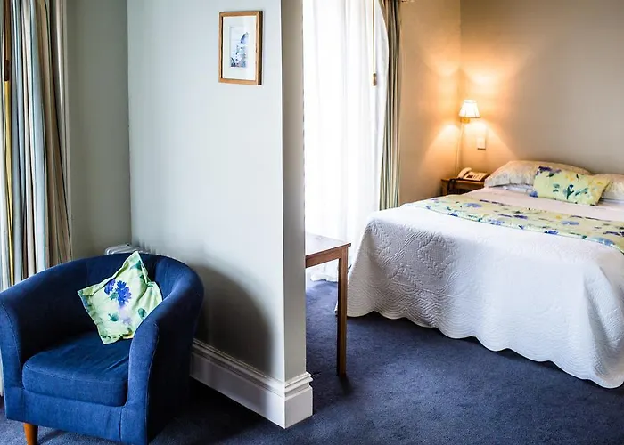 Byrnes Wine Dine Ennistimon