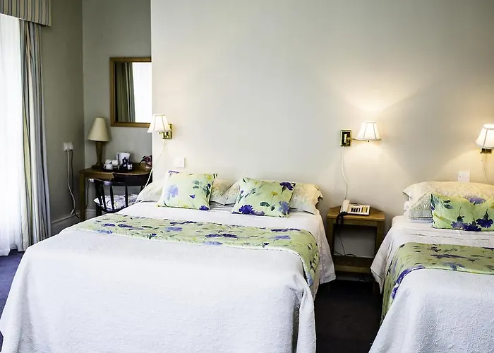 Byrnes Wine Dine Bed and Breakfast *